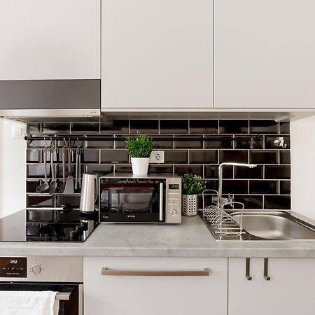 Апартаменты Red Dot Two - New Unit In The Heart Of Party Town Будапешт Экстерьер фото